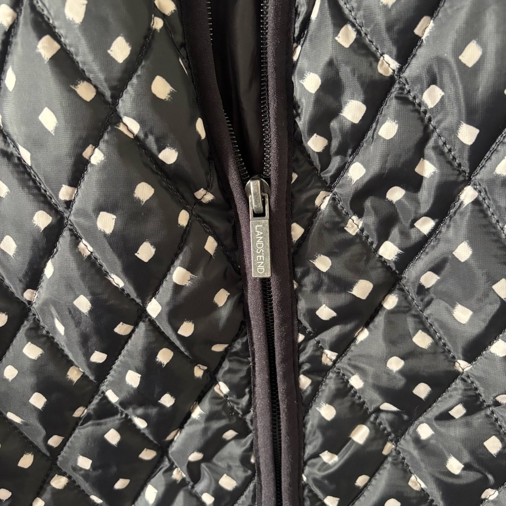 Lands' End Black Quilted Jacket with‎ Cream Dot Pattern - Picture 2 of 9